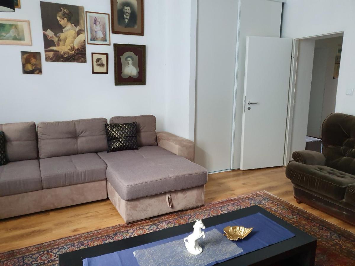 Location Courte Duree Apartment *